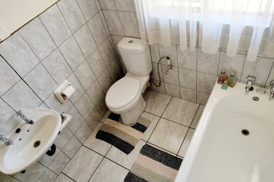 4 Bedroom Property for Sale in Dagbreek Ext 4 Free State